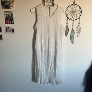 White dress. Size large.